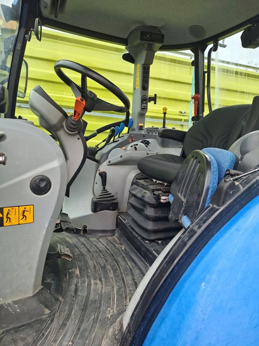 Eladó használt New Holland T5.95 HILO traktor | Agrotec.hu